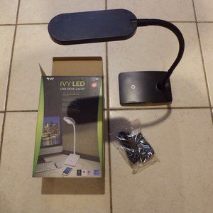 IVY LED USB DESK LAMP